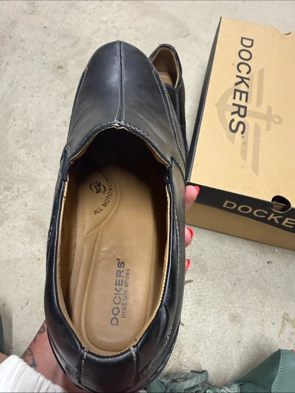 Dockers Black Leather Slip-On Loafers